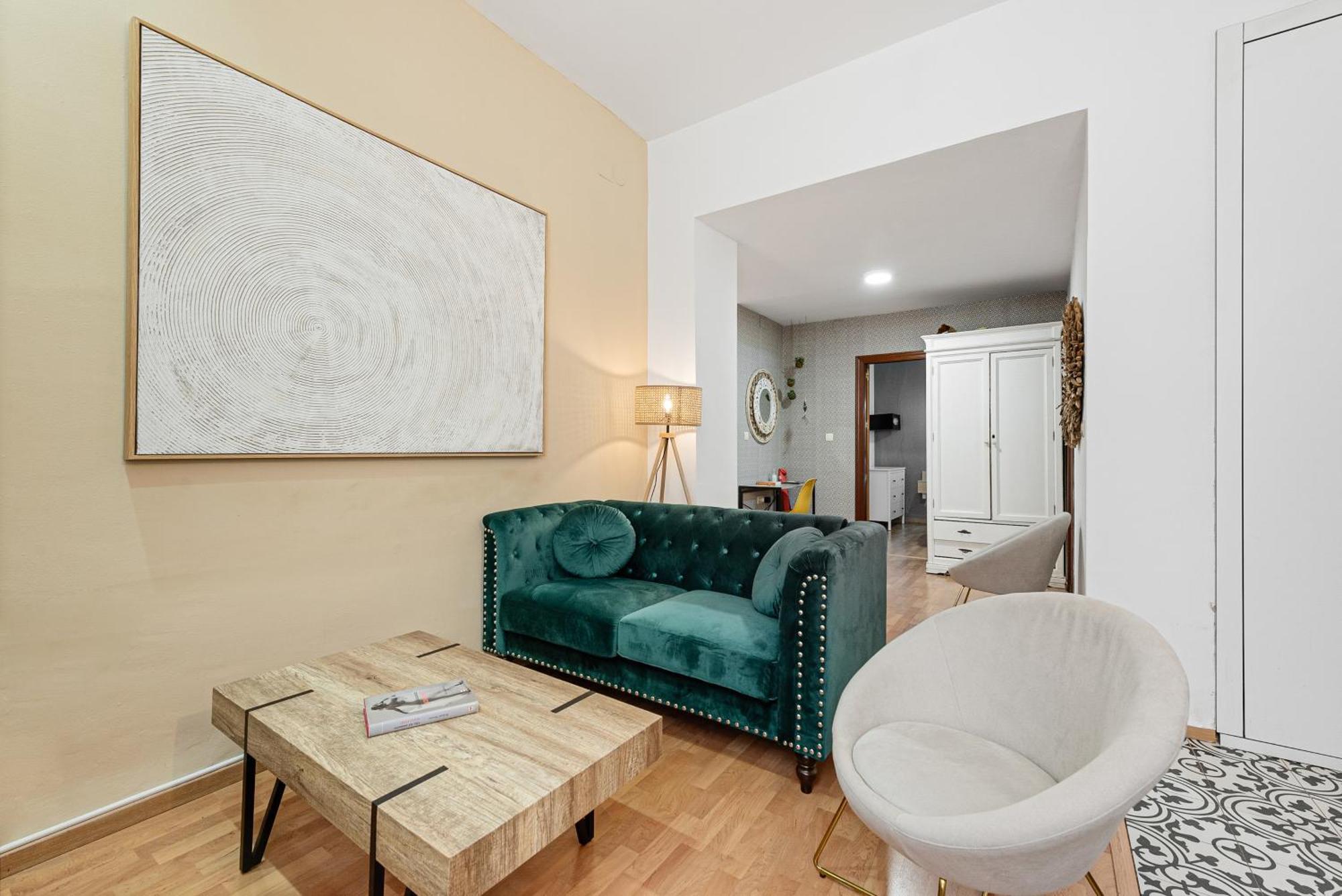 Urbanchicmalaga 2Bedroom Oasis In Historic Malaga Centre Екстер'єр фото