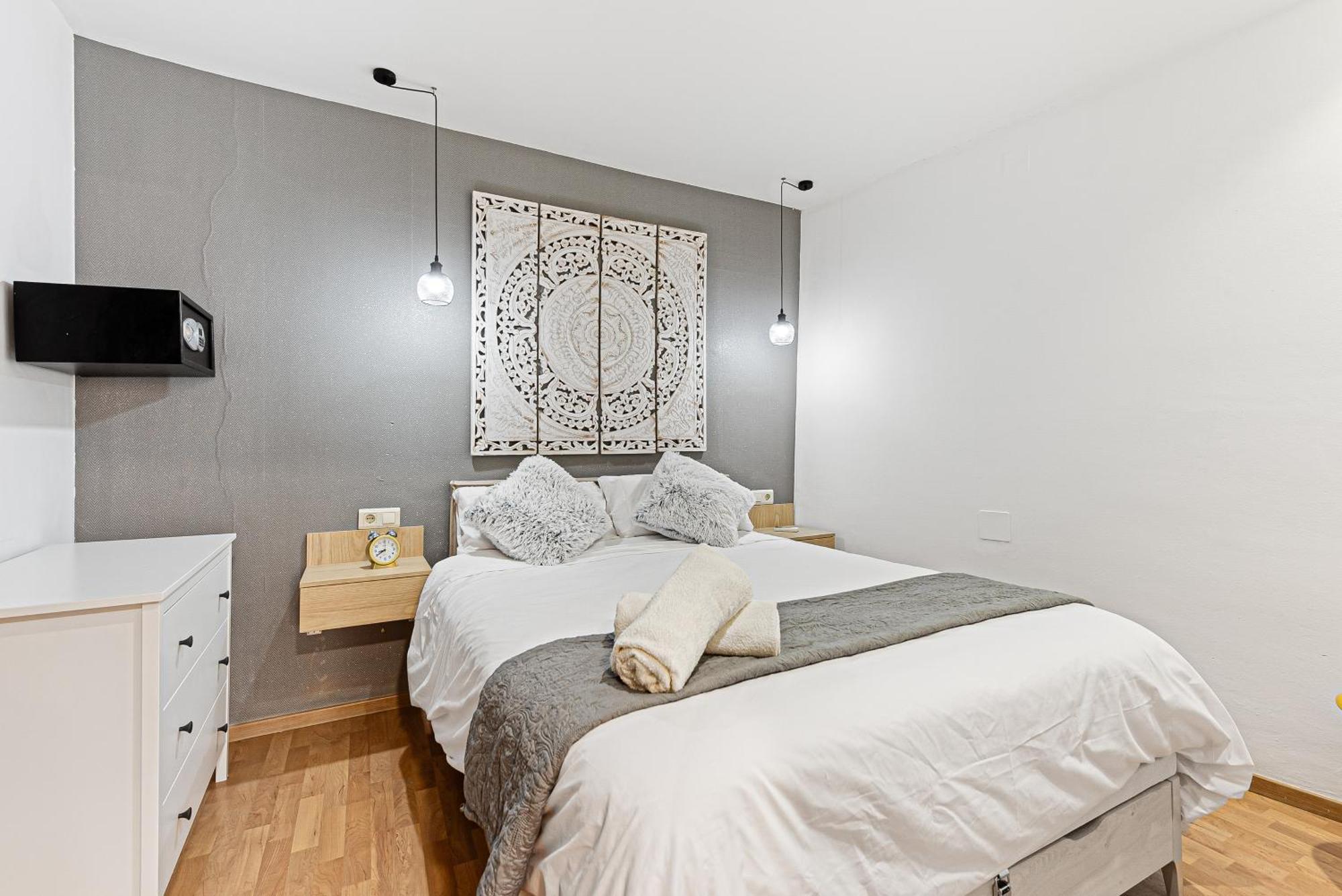 Urbanchicmalaga 2Bedroom Oasis In Historic Malaga Centre Екстер'єр фото